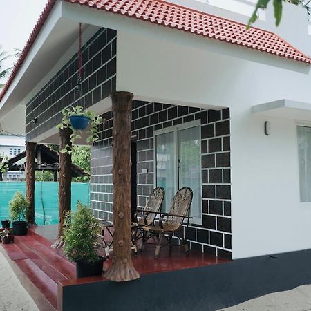 Villa Marari Red Angel Mararikulam Esterno foto